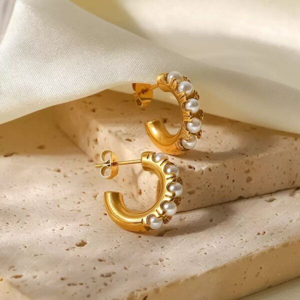 Caresse Baroque